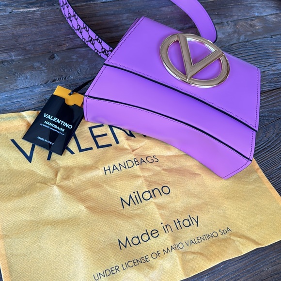Valentino logo lavender crossbody w/dust bag NWT - Picture 16 of 16